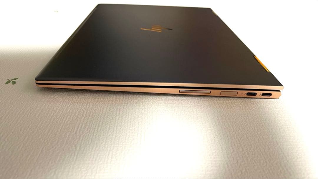 ★美品・バッテリー100%★ HP Spectre X360 16GB