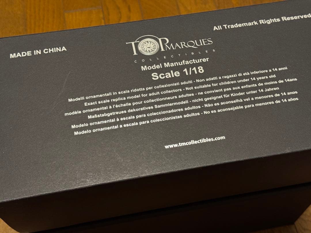 【美品】1/18 フェラーリ F40 TOP MARQUES