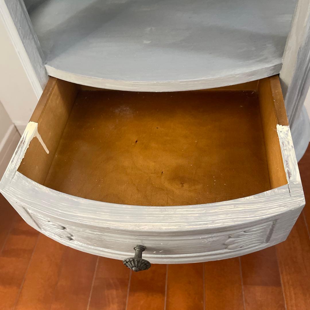 アンティーク　チェスト