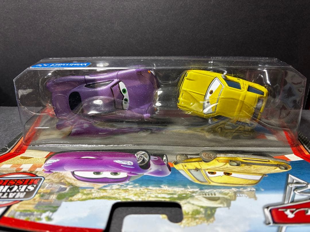 FRED FISBOWSKI ファボウスキー　カーズ ミニカー