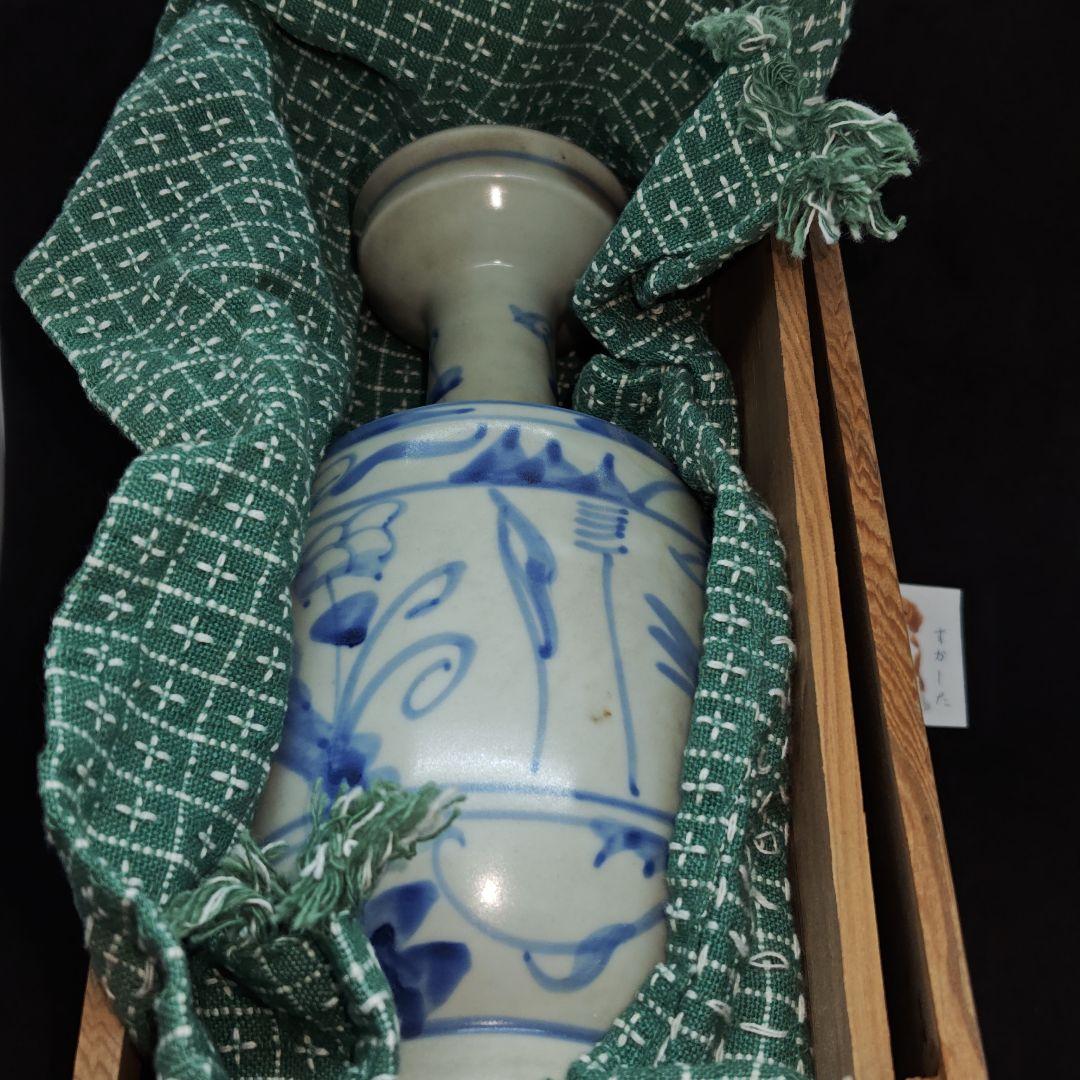古伊万里、草花文盤口壺(合せ箱、包み古布付)