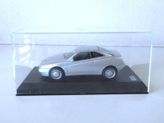 Provence Moulage (1/43) アルファロメオ GTV