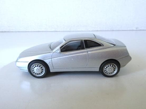 Provence Moulage (1/43) アルファロメオ GTV