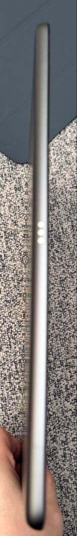 Apple iPad (第7世代) 本体+保護ガラス/ケース/箱付