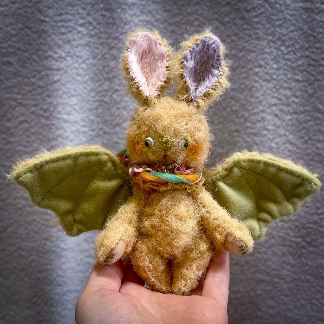 fluffy teddy＊イタズラコウモリ