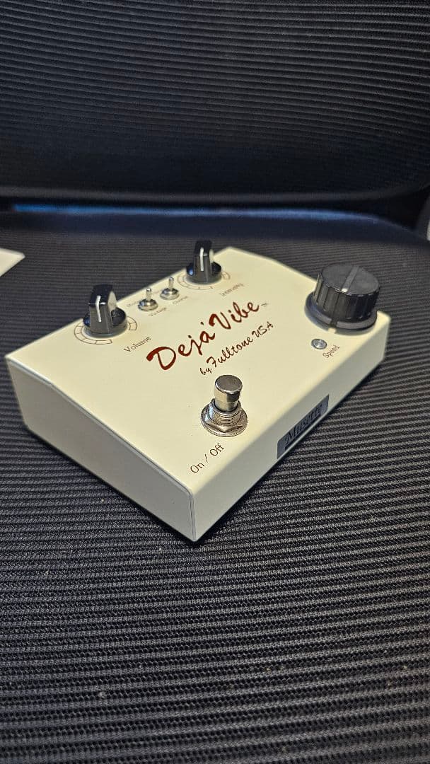 Fulltone mini Deja Vibe　ユニバイブ　エフェクタージミヘン