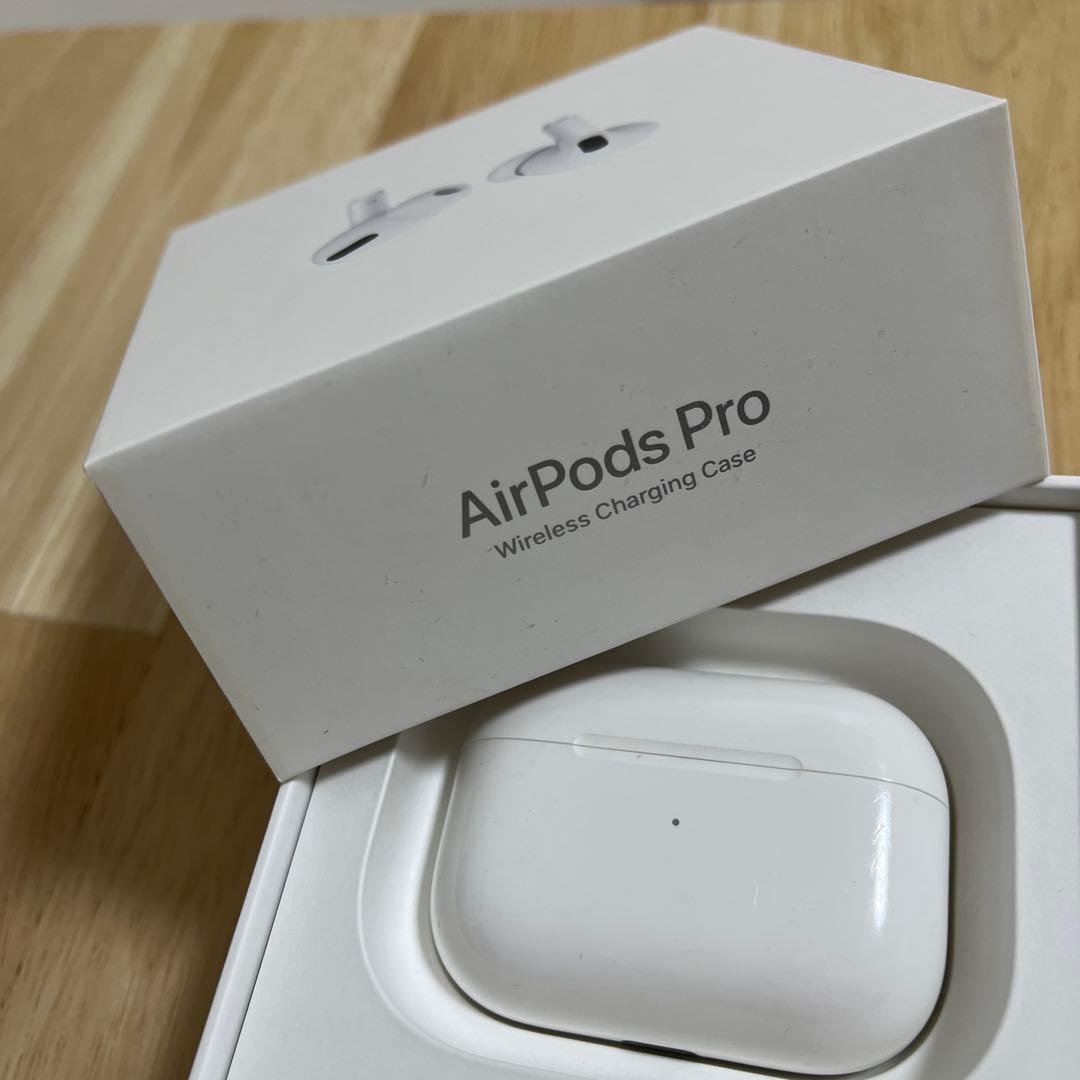 Apple AirPods Pro 初代 ワイヤレスイヤホン 本体