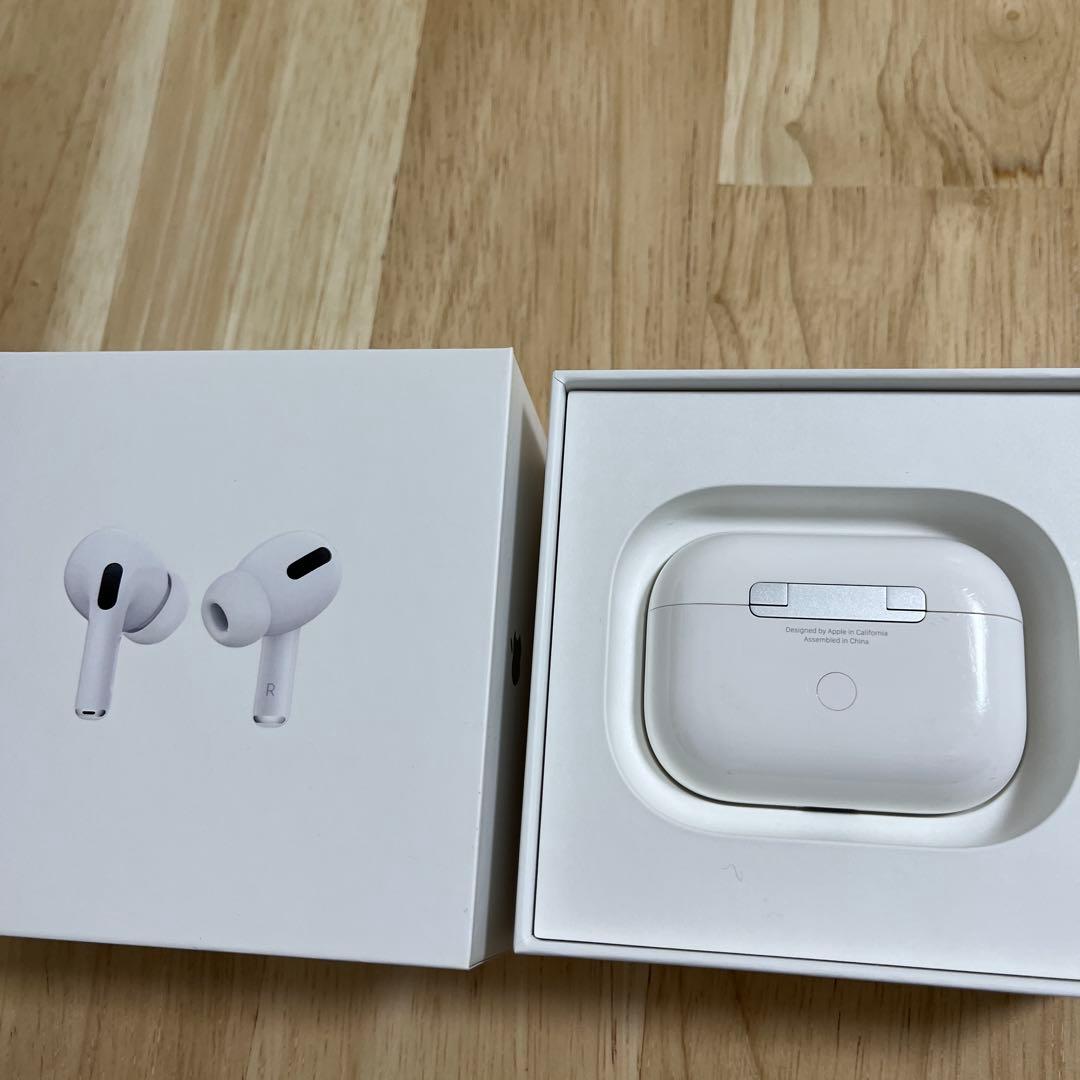 Apple AirPods Pro 初代 ワイヤレスイヤホン 本体