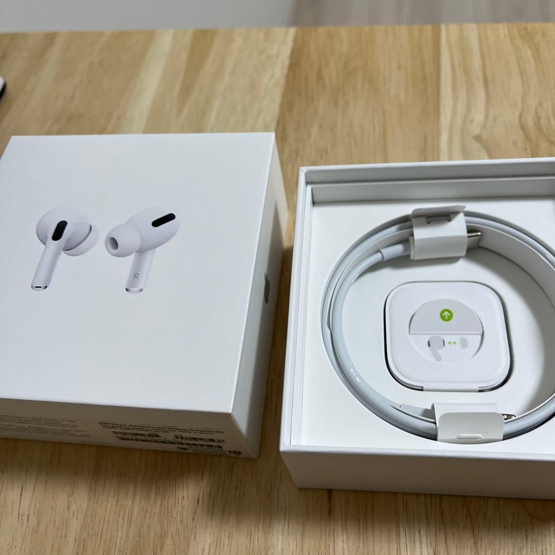 Apple AirPods Pro 初代 ワイヤレスイヤホン 本体