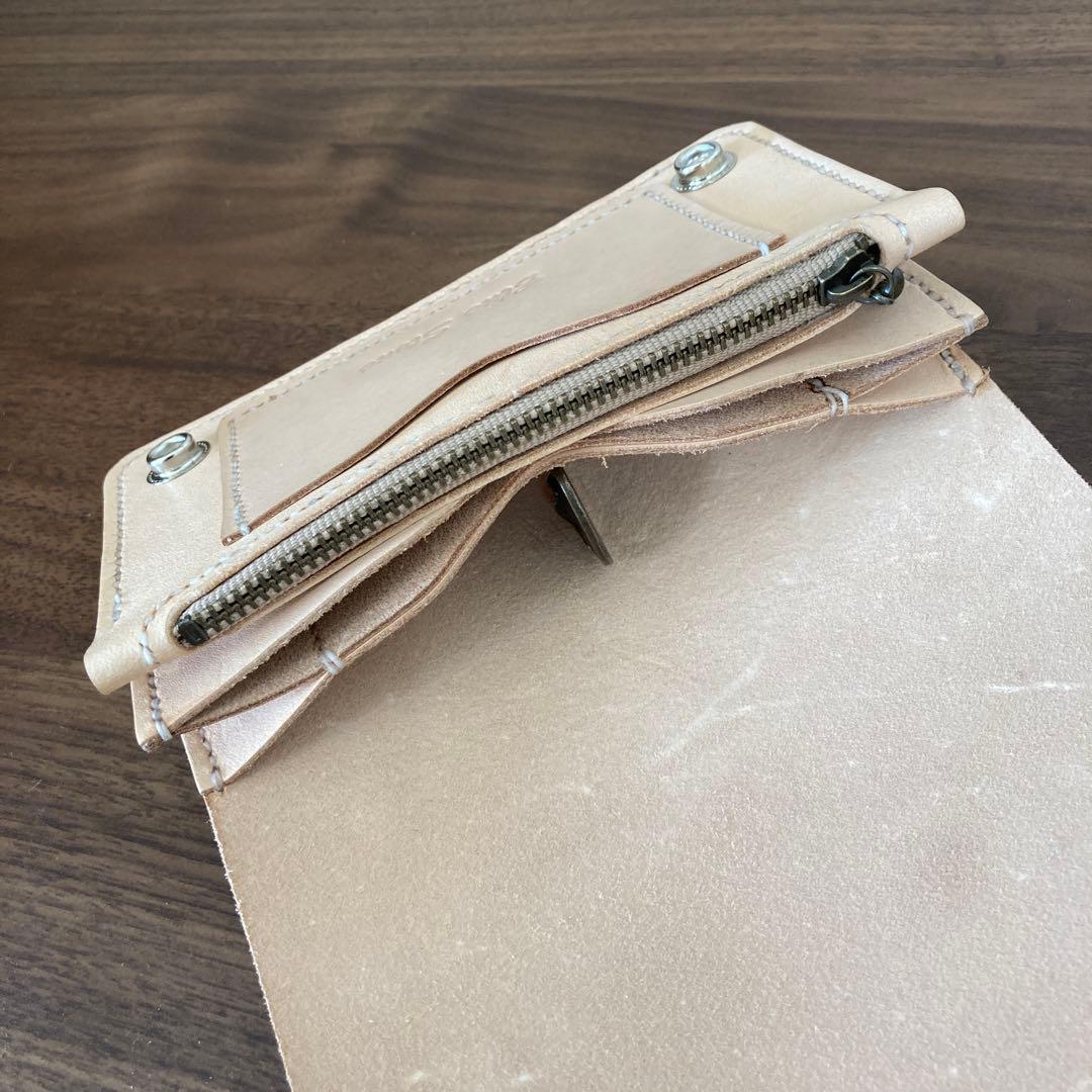 ☆ハンドメイド 272☆本革 牛革 ヌメ革 総手縫い ミドルトラッカーウォレット