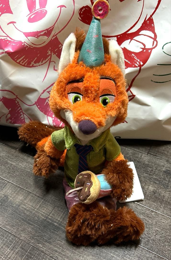【新品タグ付】ニック・ワイルド ぬいぐるみ 10TH 10周年　ズートピア