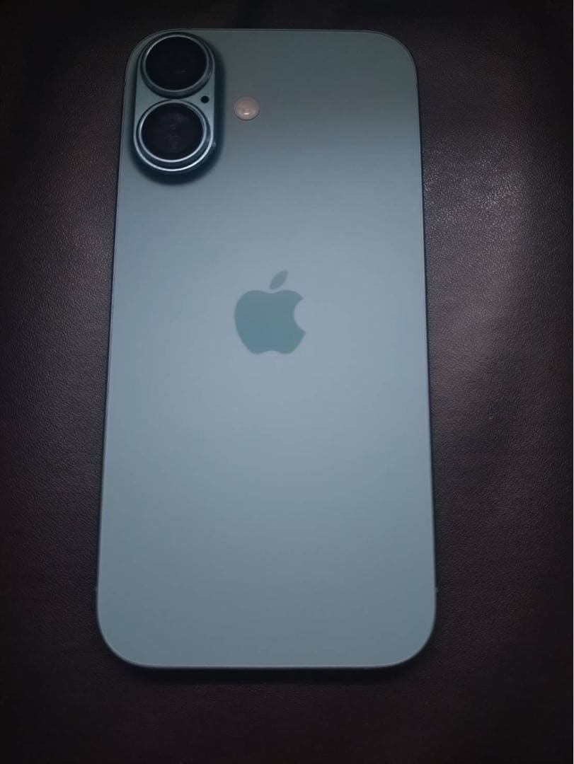 R*i様 【極美品希少】 iPhone 16本体 256GB バッテリー100%