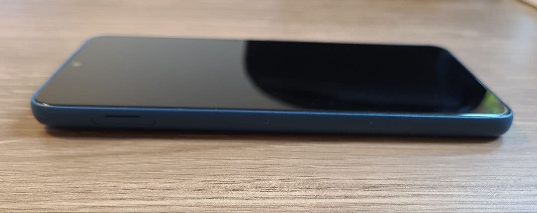 arrows We2 ドコモ SIMフリー ネイビーグリーン 箱あり 説明書あり