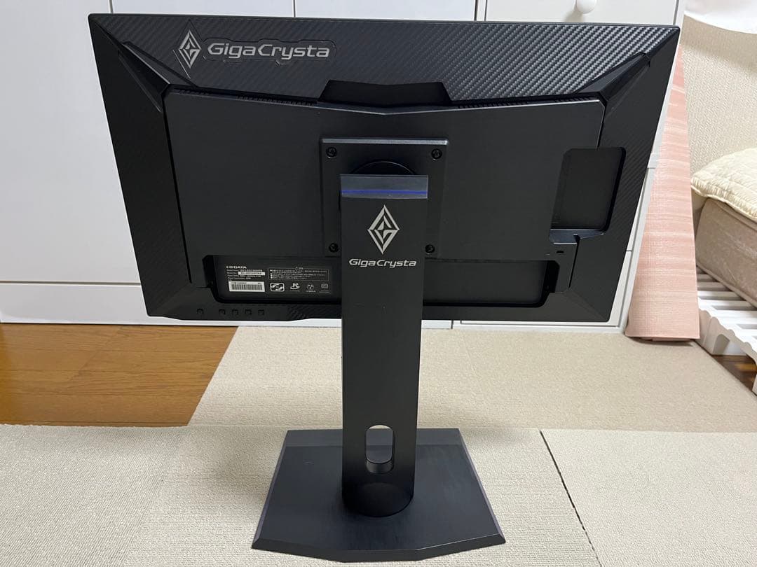 GigaCrysta ゲーミングモニター 本体