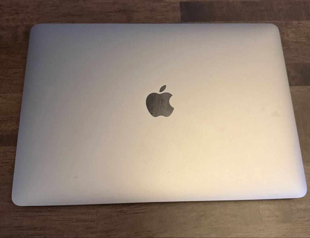 MacBook Pro 2016 13インチTouch Bar 256GB