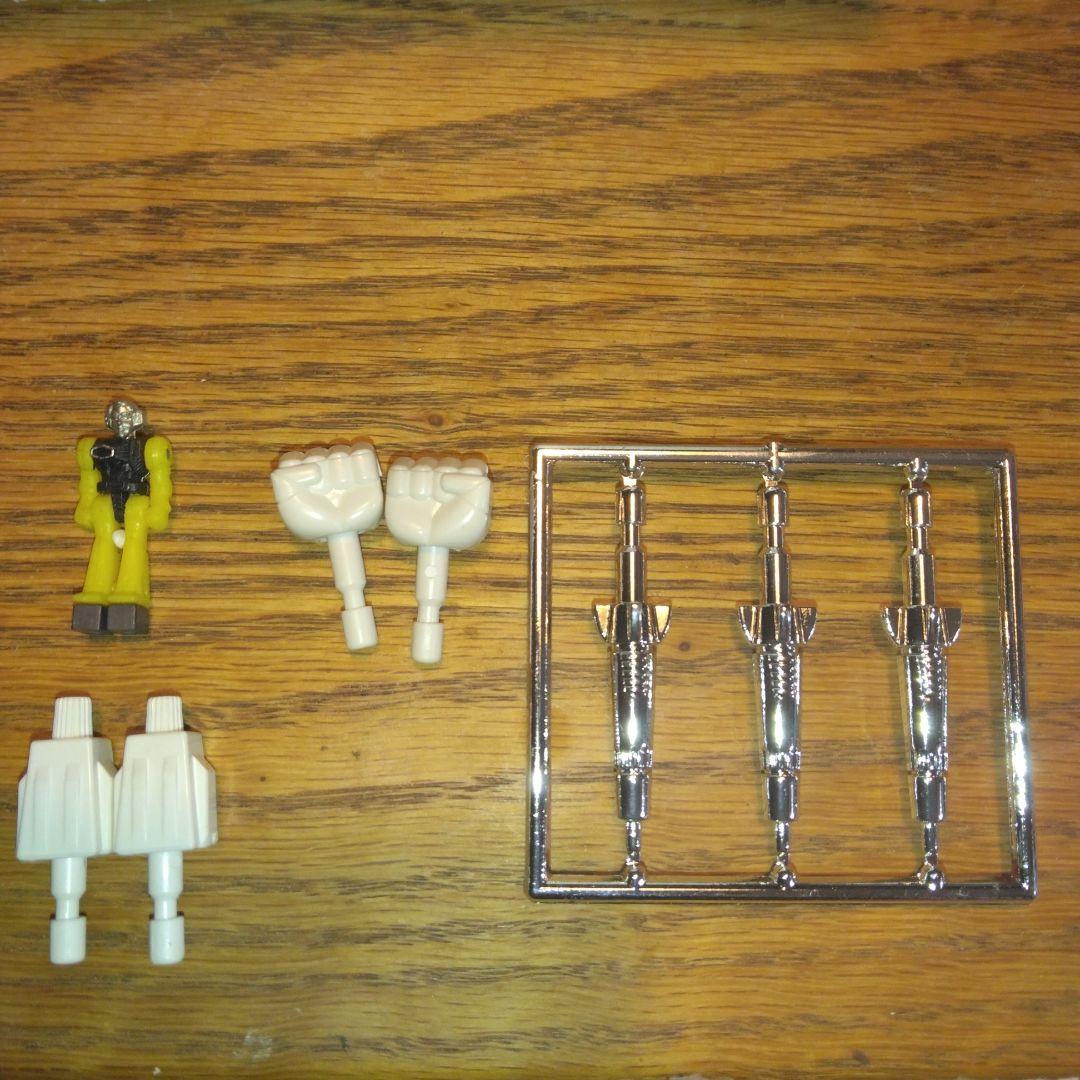 昭和レトロ　ダイアクロン　カーロボット　カウンタック LP500S パトカー