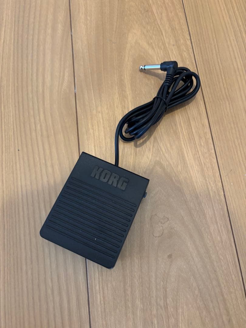 Roland JUNO-Di シンセサイザー 61鍵 専用ケース付き