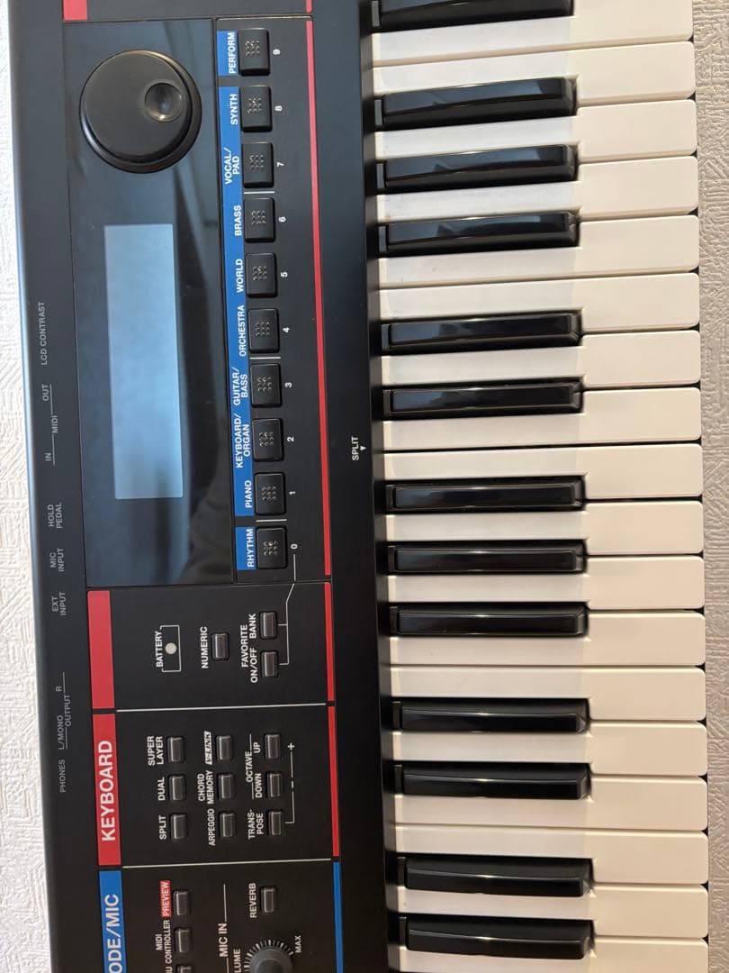 Roland JUNO-Di シンセサイザー 61鍵 専用ケース付き