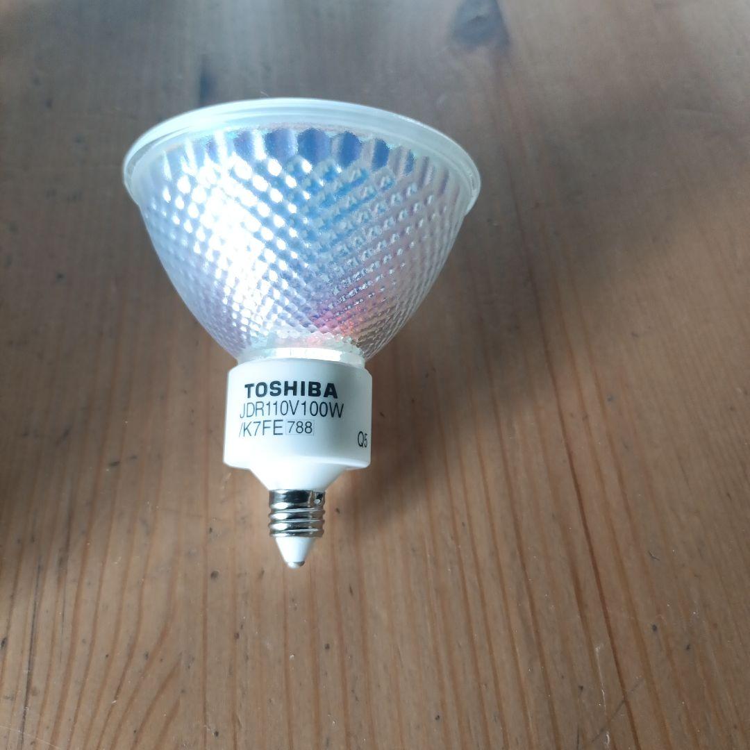 TOSHIBA　ネオハロビーム70　JDR110V100W/K7FE
