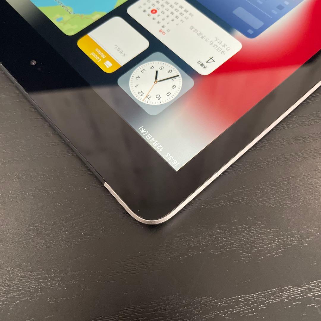 Apple iPad 第6世代　32GB