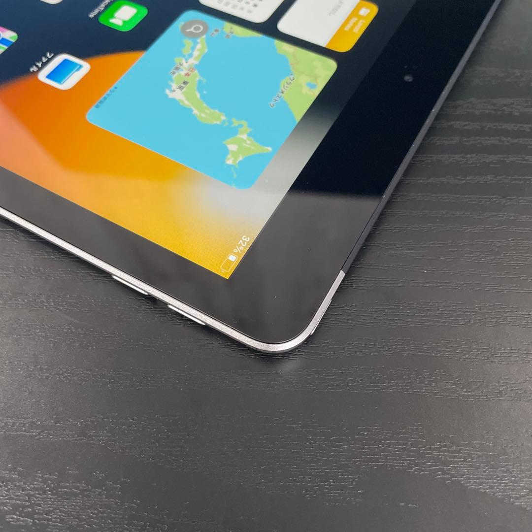 Apple iPad 第6世代　32GB