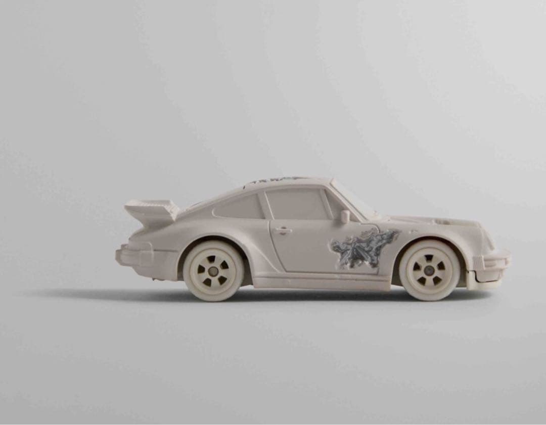 Hot Wheels Porsche 930、Rodger Dodger セット