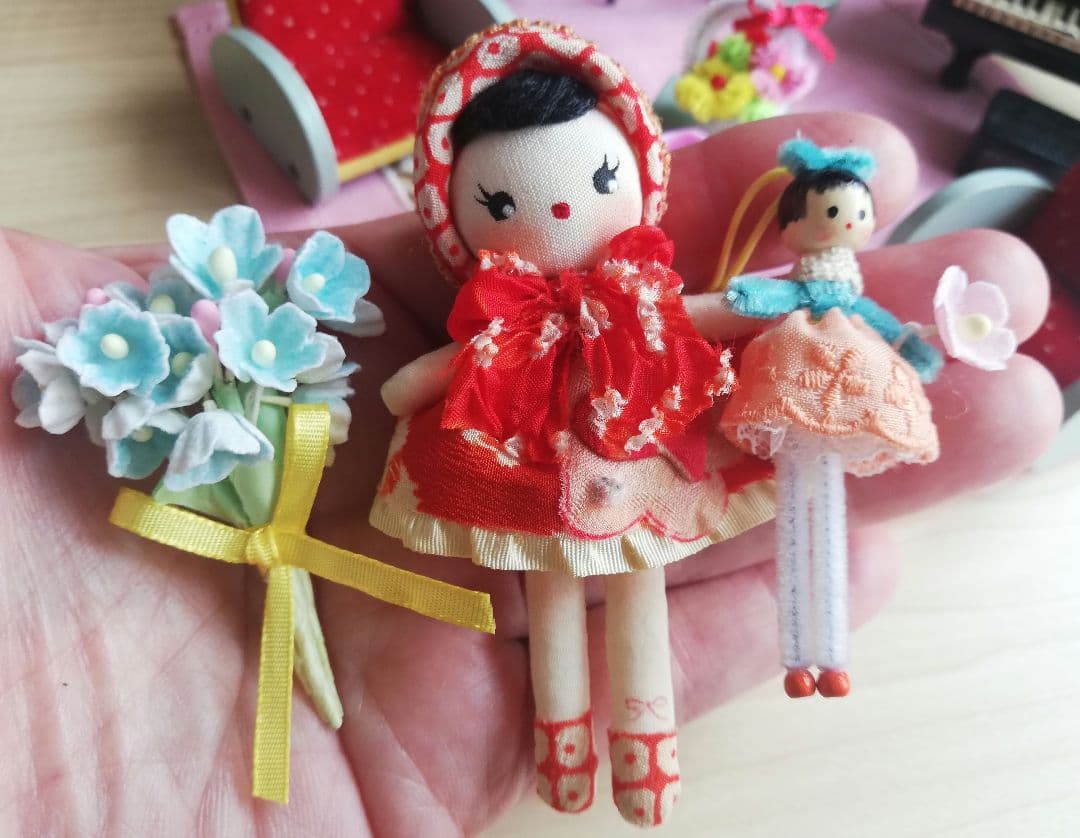 昭和レトロ　お人形遊び　木の家具　ヘロヘロ人形　文化人形