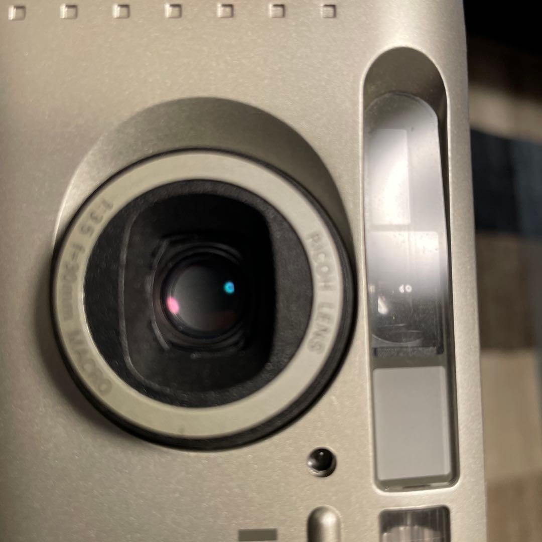 まるお　RICOH R10 シルバー コンパクトフィルムカメラ