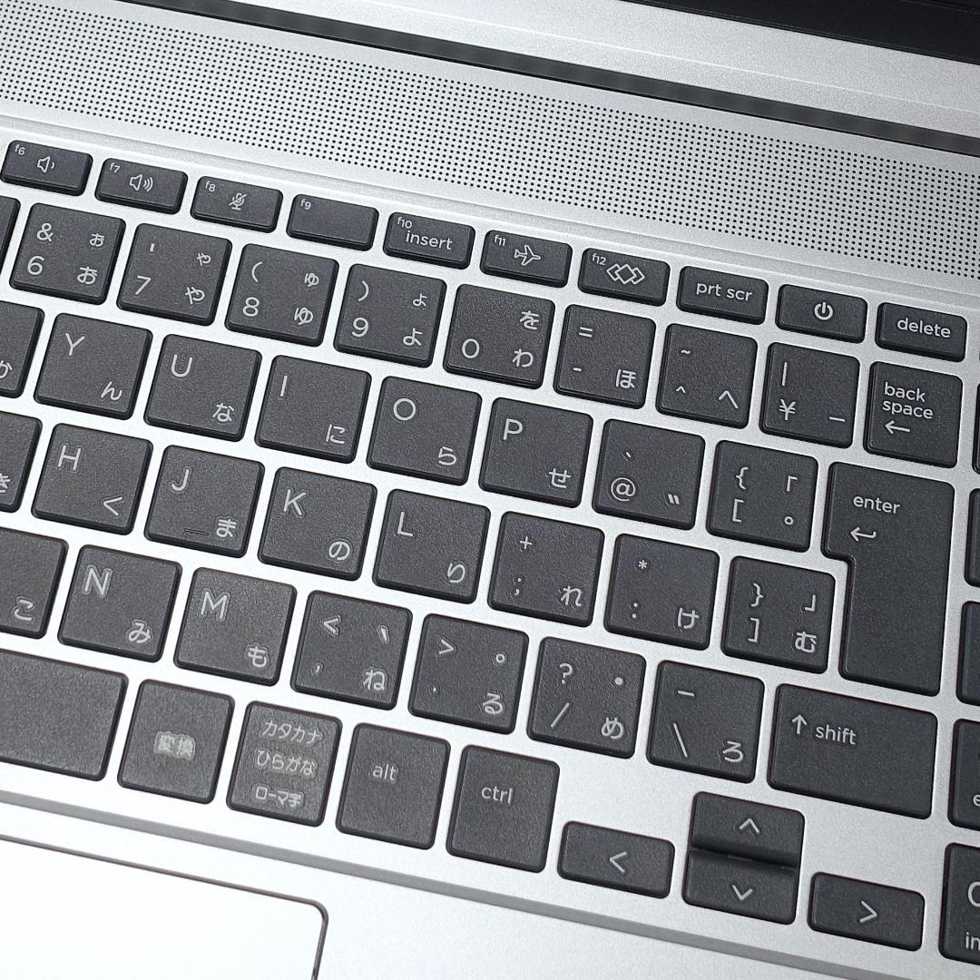 超高速新品ＳＳＤ５００ＧＢ換装済み✨美品の東京生産✨１０コアの第１２世代コアｉ５