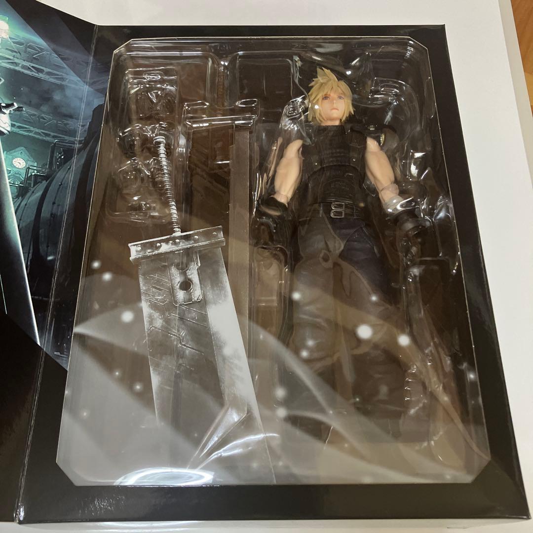 FINAL FANTASY VII PLAY ARTS改　クラウド・ストライフ