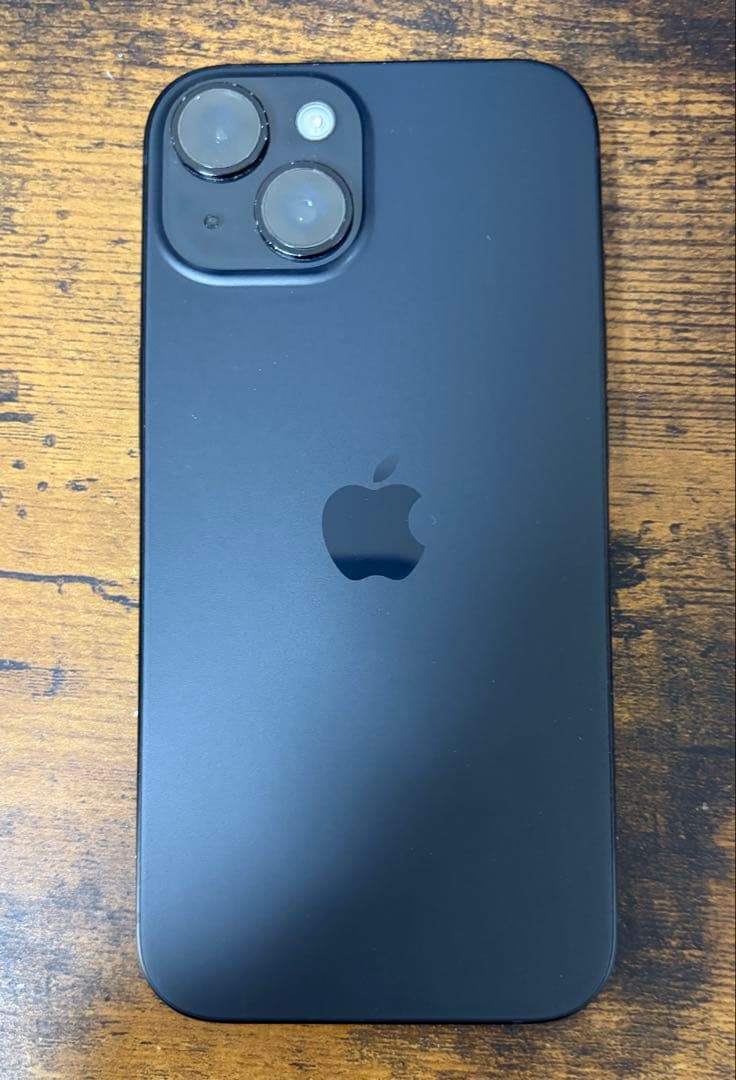 Apple iPhone 15 256 GBブラック 本体