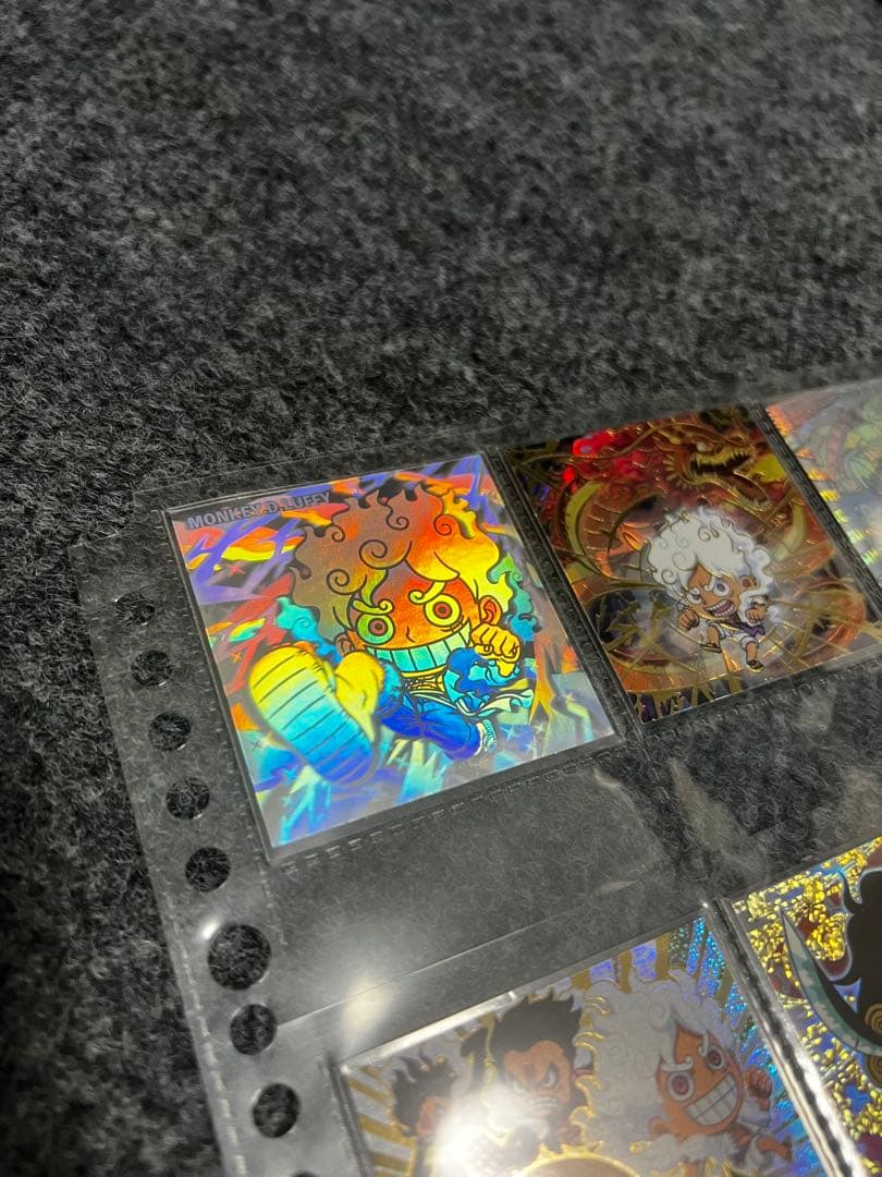 にふぉるめーしょん　キャラクターシール100枚以上セット 〈保存用ファイル付き〉