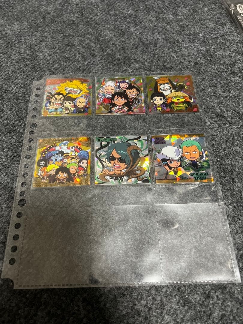 にふぉるめーしょん　キャラクターシール100枚以上セット 〈保存用ファイル付き〉