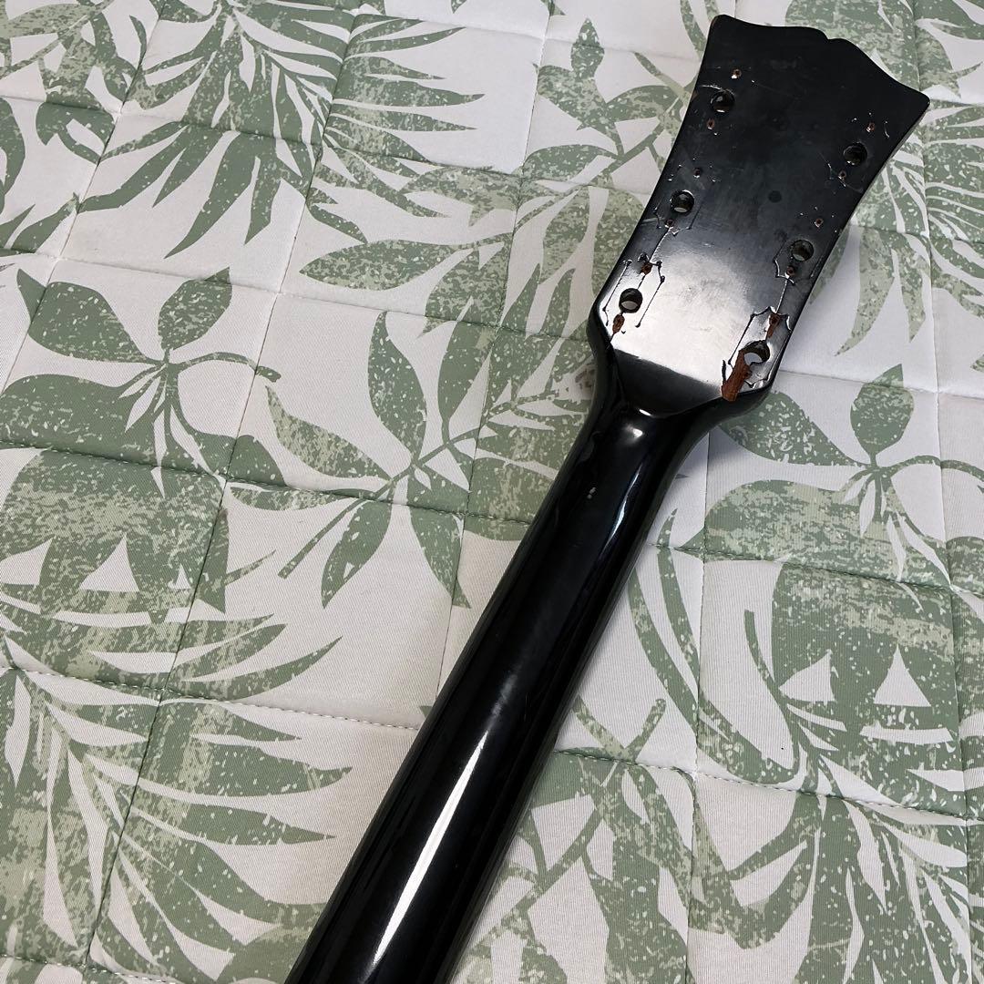 インパクト抜群！ザック・ワイルドBuzzsawモデルのレストアベース