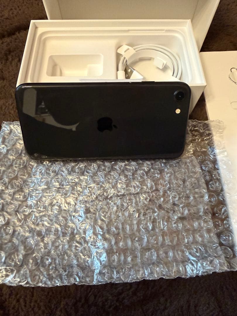 iPhone SE 第2世代 (SE2) ブラック 256GB SIMフリー