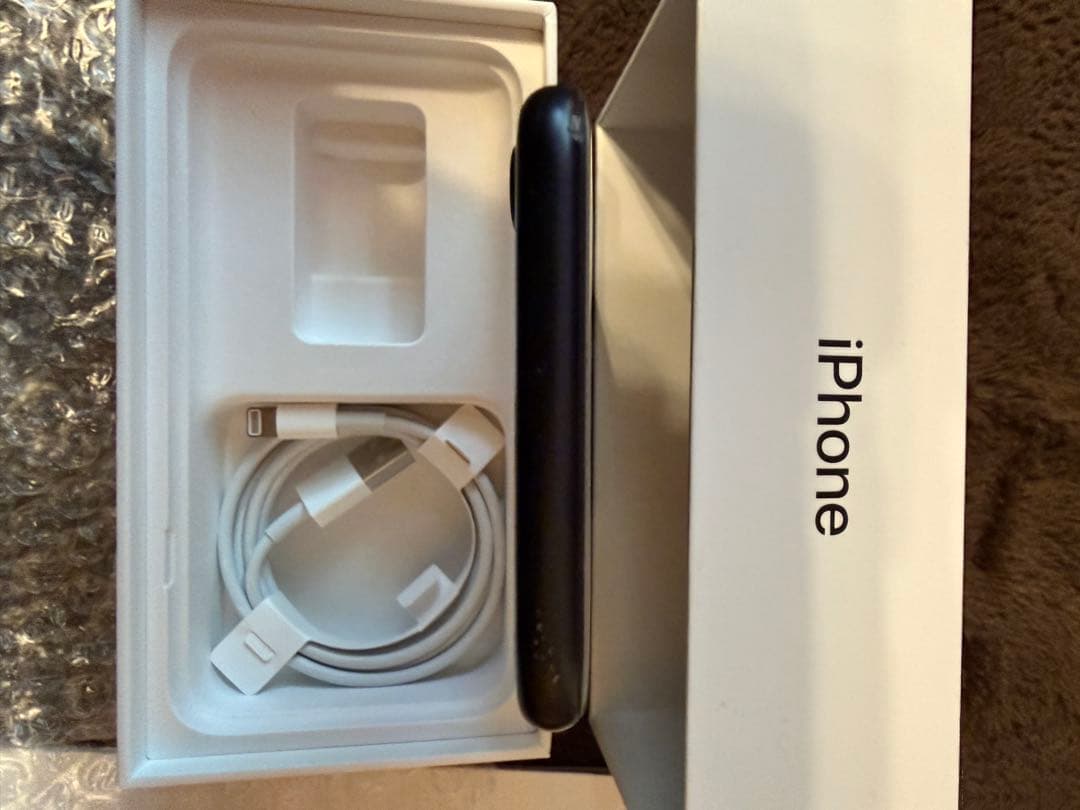 iPhone SE 第2世代 (SE2) ブラック 256GB SIMフリー