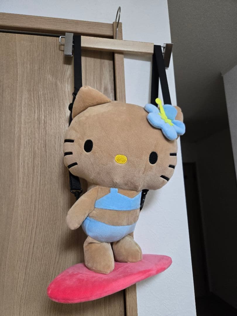 ハローキティ 水着 サーフボード日焼けキティー ぬいぐるみリュック