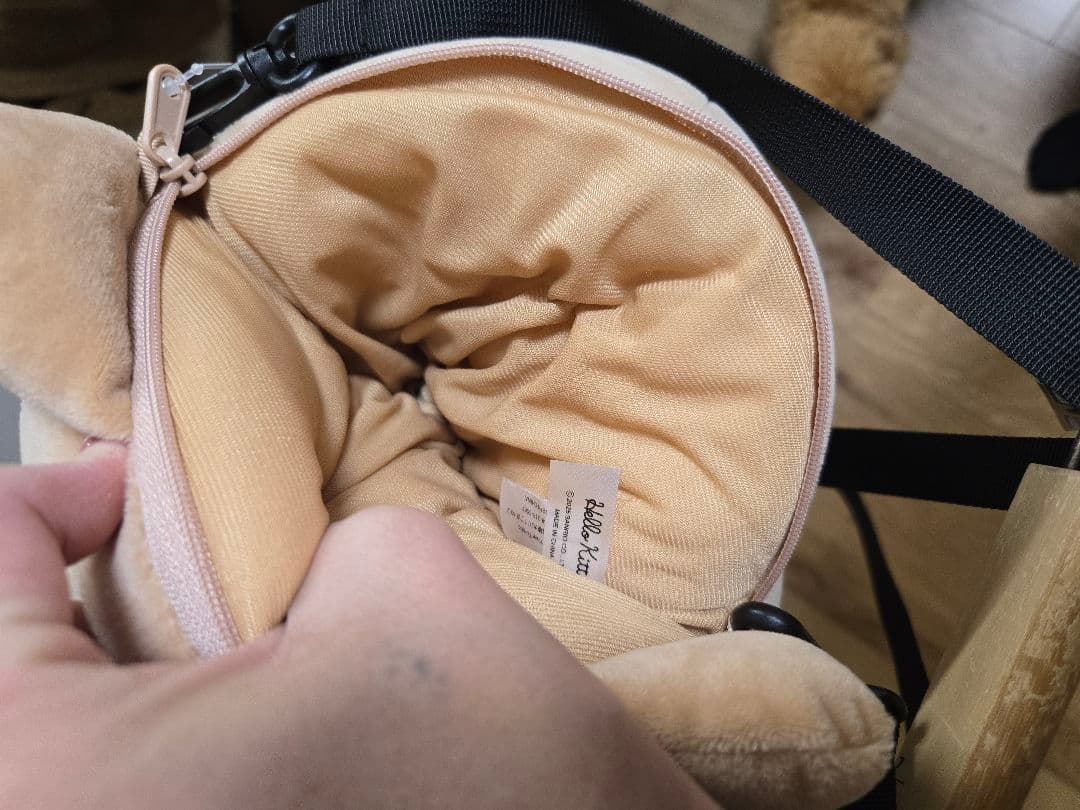 ハローキティ 水着 サーフボード日焼けキティー ぬいぐるみリュック