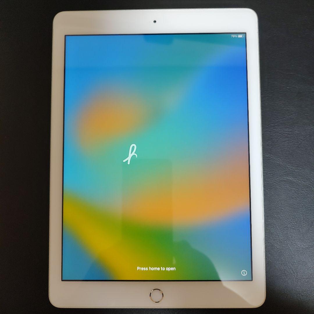 Apple iPad ホワイト 第５世代