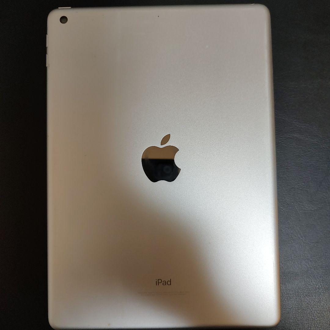 Apple iPad ホワイト 第５世代