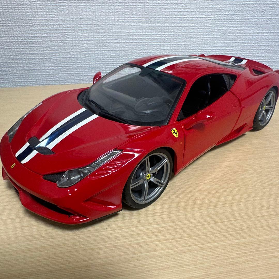 Ferrari 458 Italia ミニカー 1/18 赤