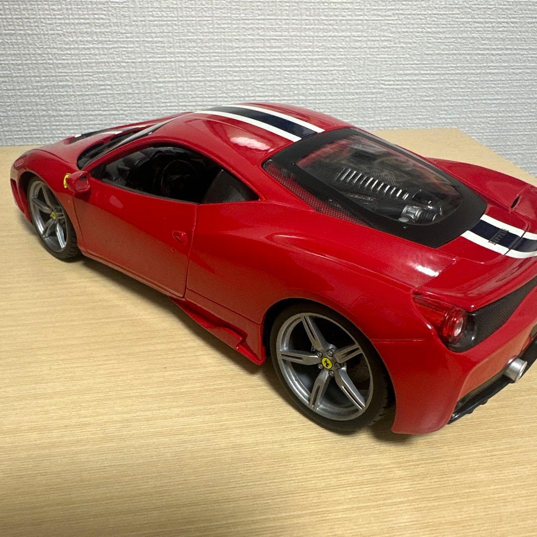 Ferrari 458 Italia ミニカー 1/18 赤
