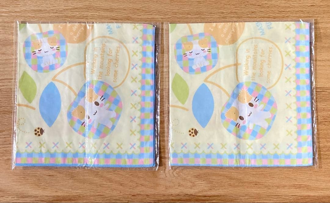 サンリオ マシュマロみたいなふわふわにゃんこ タオル　ランチクロス2枚　激レア