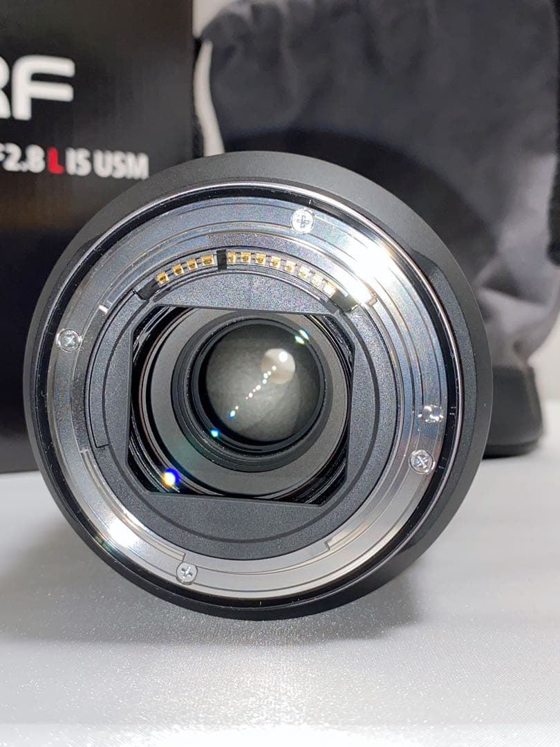 【美品】 Canon RF 24-70mm f2.8 L IS USM