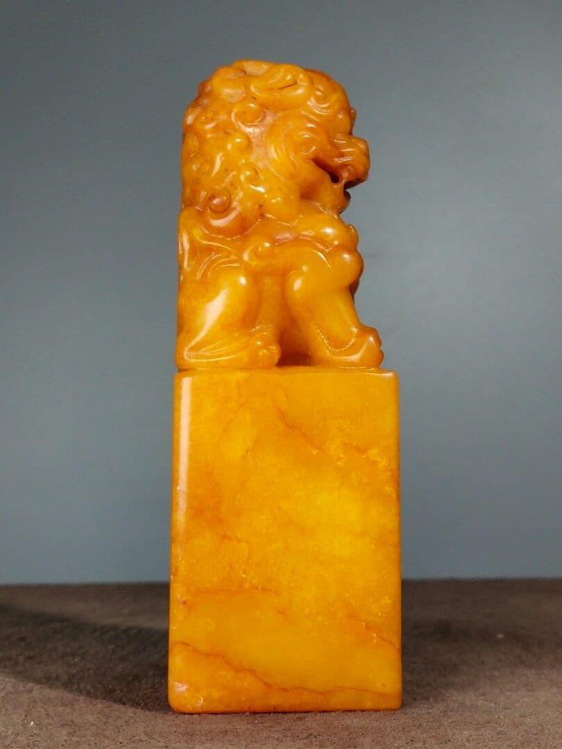 収蔵品が少ない天然田黄手作りライオン印章8