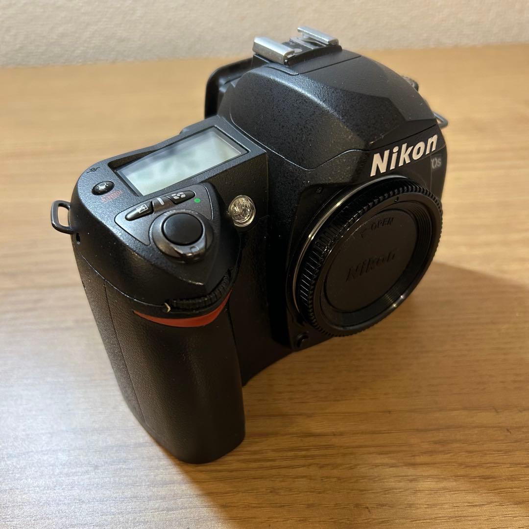 Nikon D70s デジタル一眼レフカメラ【ジャンク】
