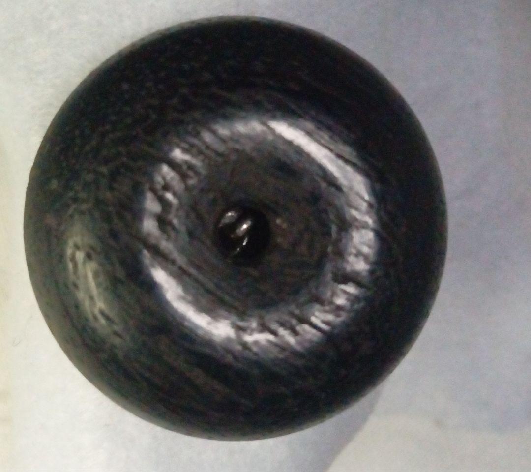 金工師 鏡蓋 根付 「老松に双鶴」鉄地 赤銅 金象嵌 高肉彫