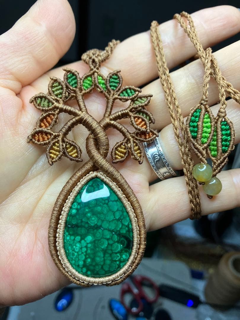 マクラメ手作りネックレス