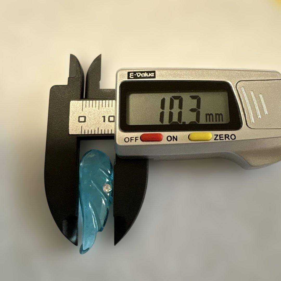 アンダラクリスタル