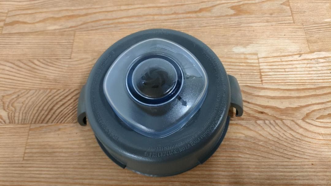 【未使用に近い】Vitamix E310 レッド　保証書あり　1668